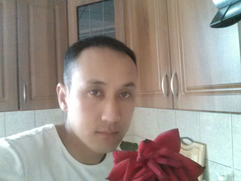  5839209  Askar, 42 ,    