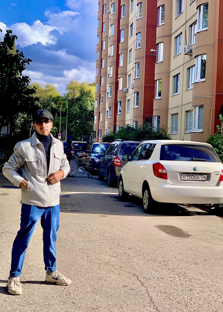  44282989  Jobirxon, 25 ,    