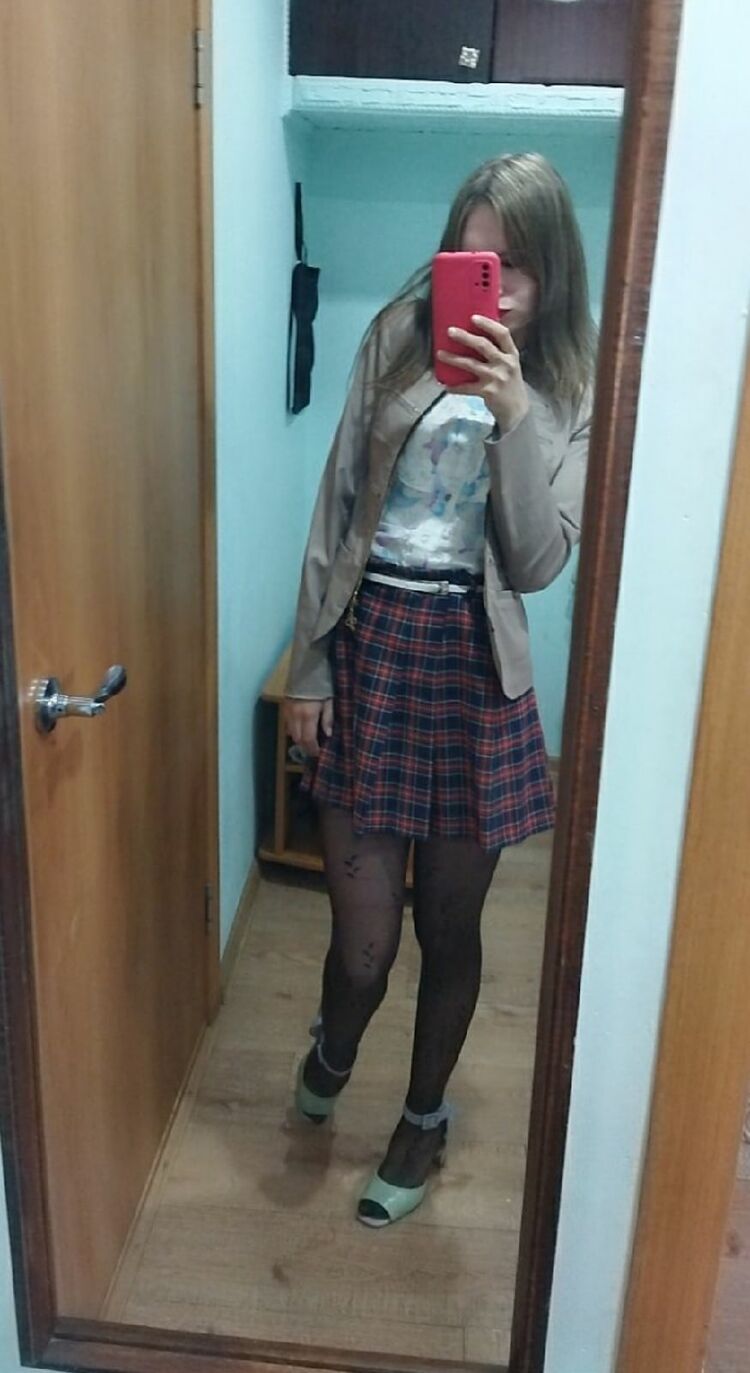  44165169  , 22 ,    