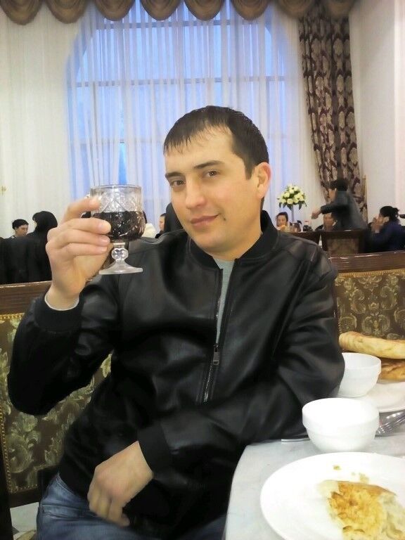  ,   Arsen, 42 ,   ,   , c 
