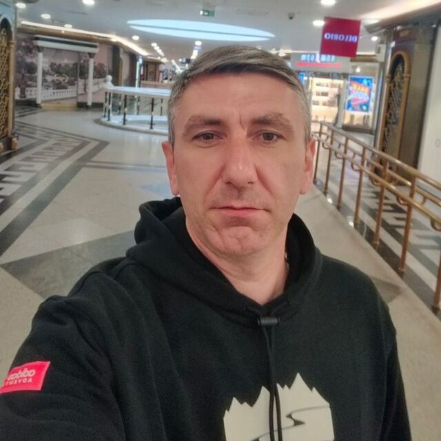  ,   Igor, 41 ,   ,   , c 