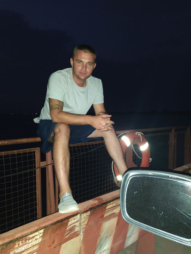  ,   Aleksei, 39 ,   ,   , c 