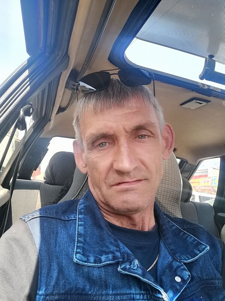  31878679  , 58 ,    