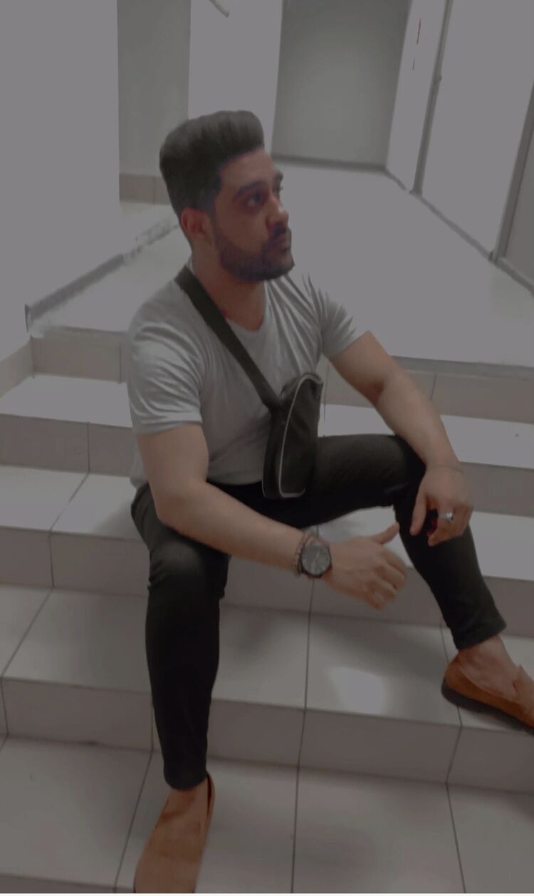  53579369  Zizooo, 30 ,    