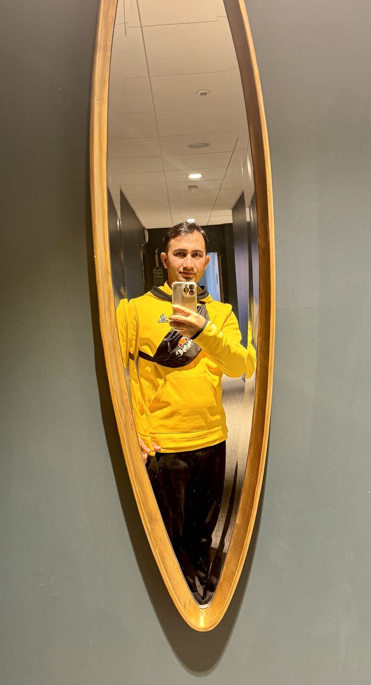  54028879  Rafi, 25 ,    