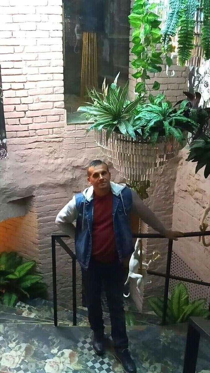  20463789  , 44 ,    