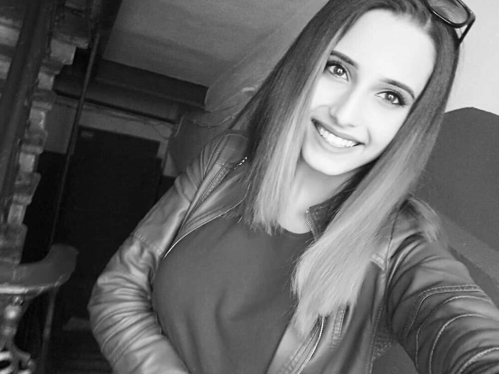  ,   Anastasia, 23 ,     , c 