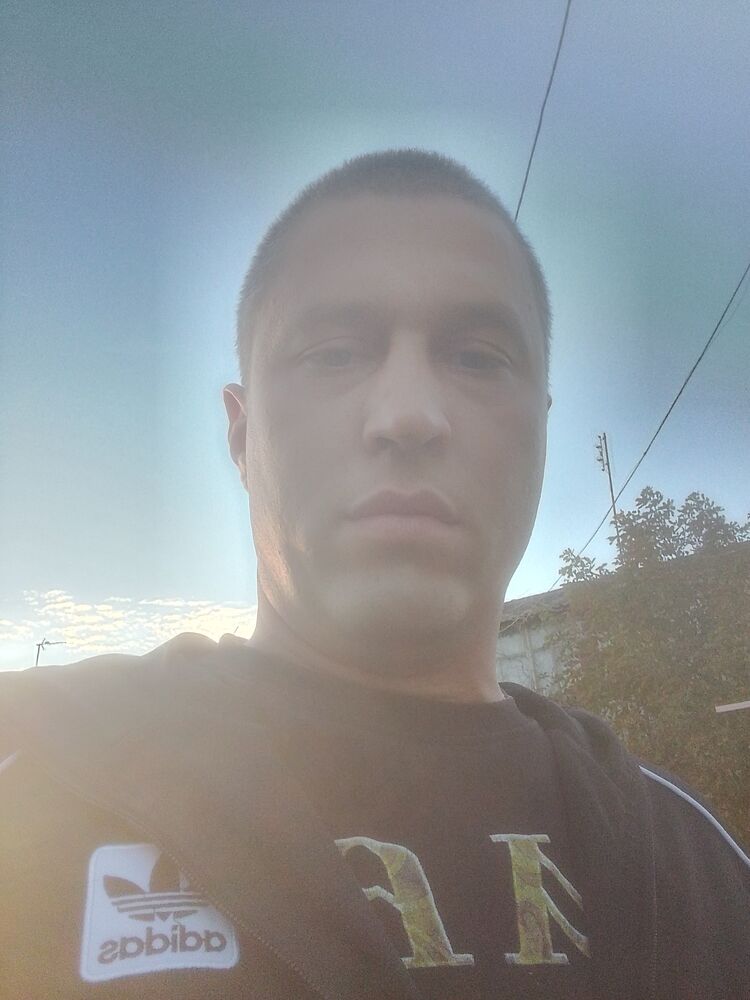  47033249  , 33 ,    