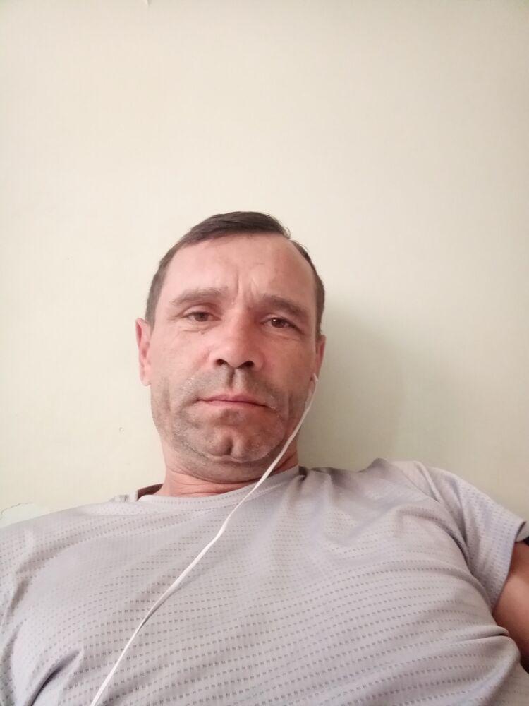  28838249  , 47 ,    