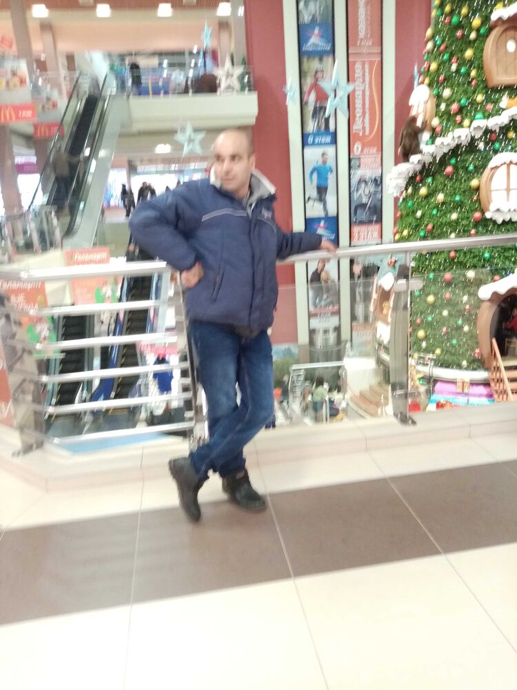  28115409  , 42 ,    