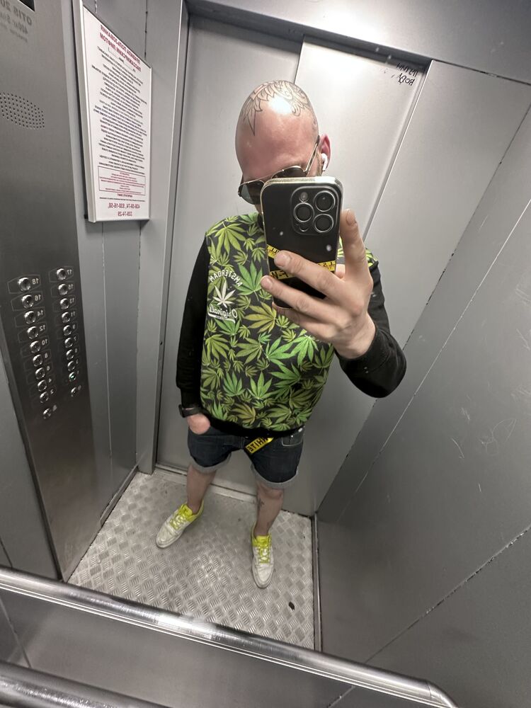 ���� 37207989 ������� EWGENII, 39 ���, ���� ���������� � �����-����������