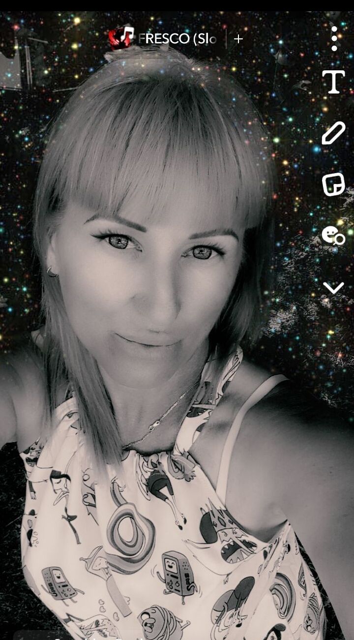  54453819  Kseniya, 46 ,     