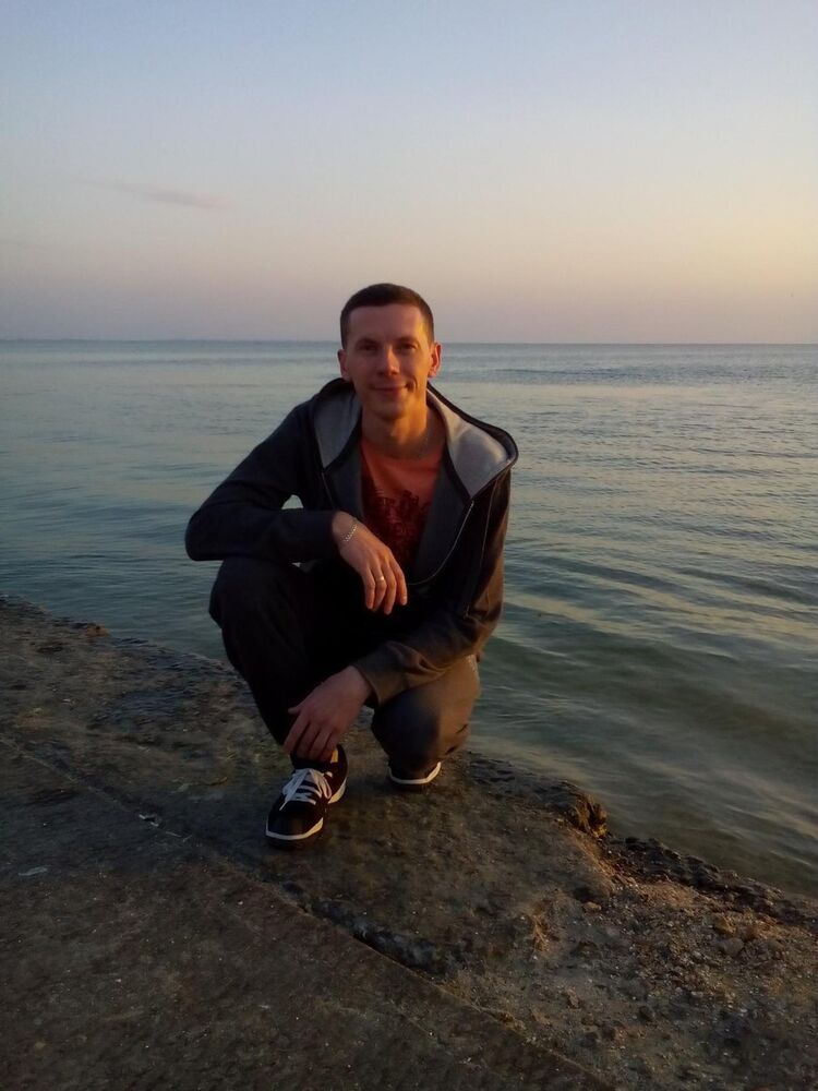 ���� 13428059 ������� ������, 38 ���, ���� ���������� � �����