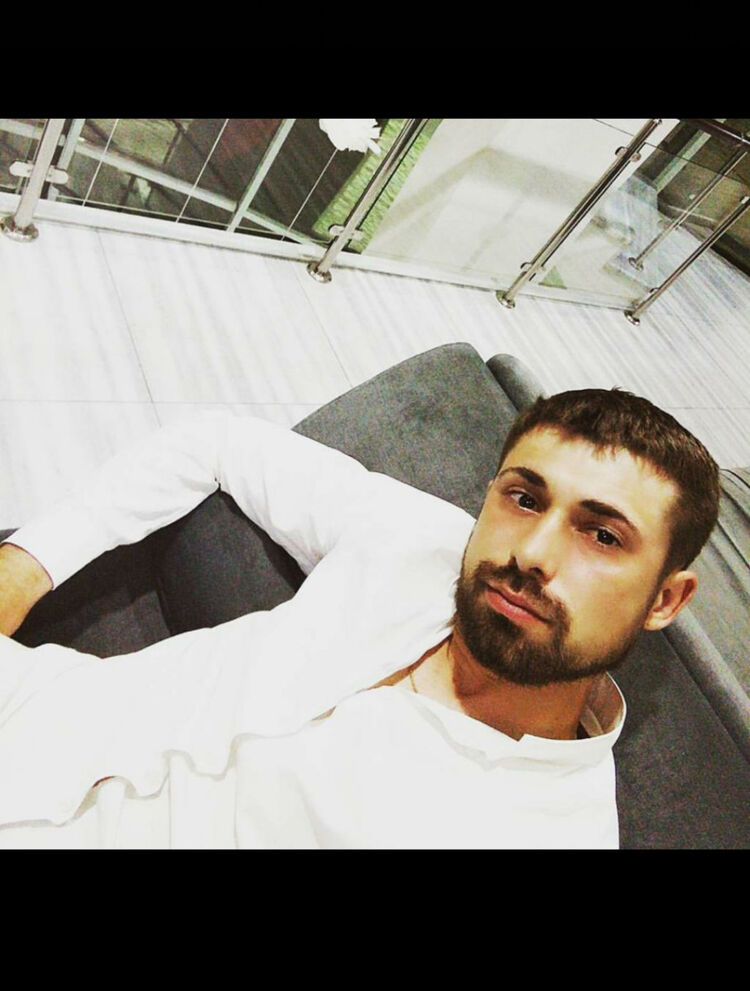  ,   Andre, 34 ,   ,   , c 