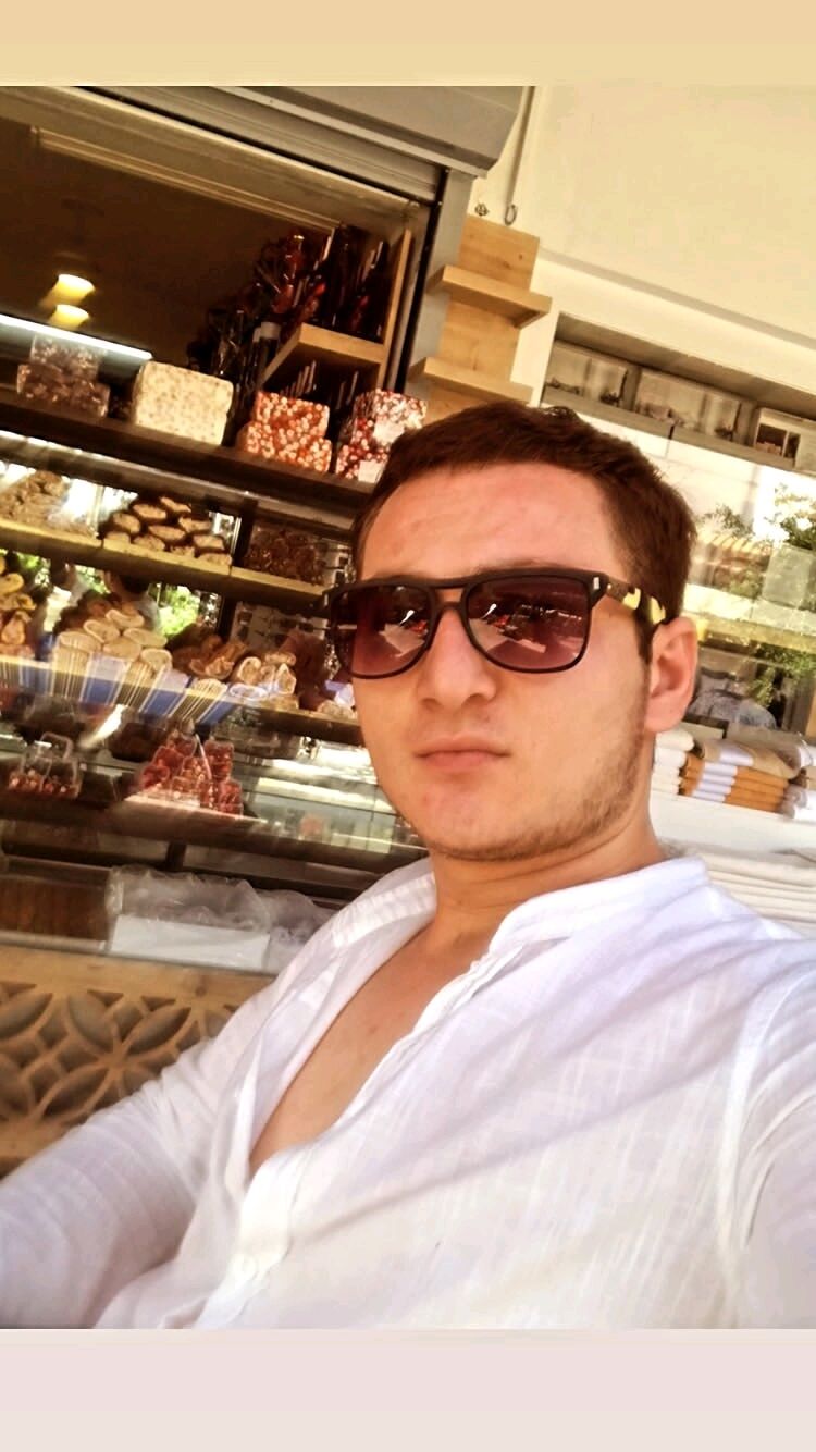  43749229  Ali, 34 ,    Alanya