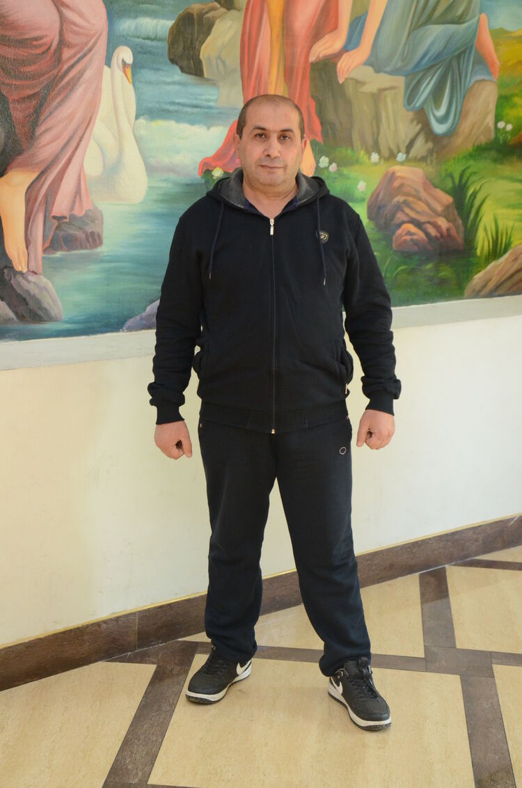  ,   Arzu, 52 ,     , c , 