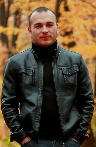  31695249  Alexander, 34 ,    