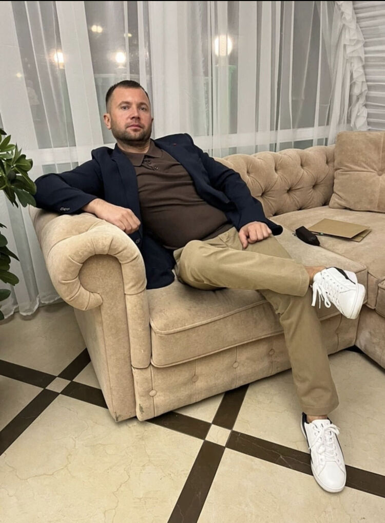 ���� 38077289 ������� ������, 41 ���, ���� ���������� � ������