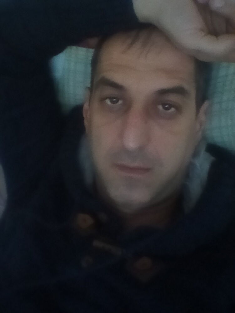  ,   Armen, 29 ,   ,   , c 