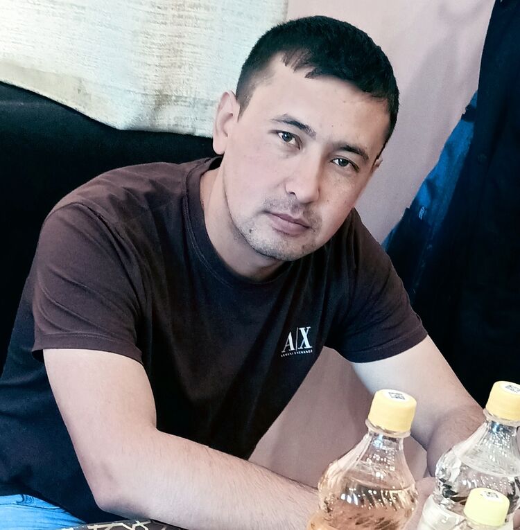  51992579  No name, 30 ,    