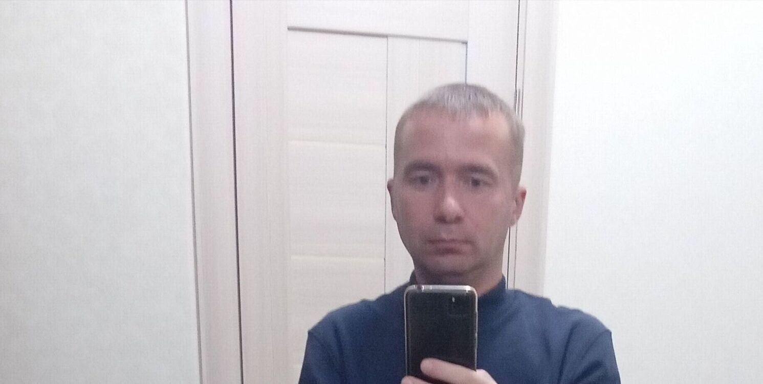  43879339  , 40 ,    