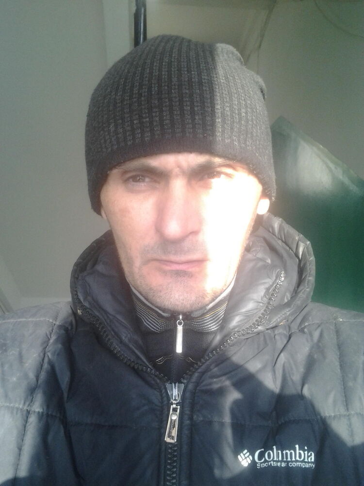  47387509  Roman, 43 ,    