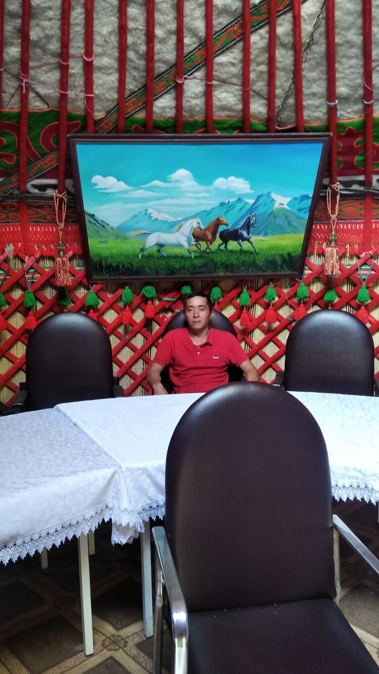  28300679  , 38 ,    