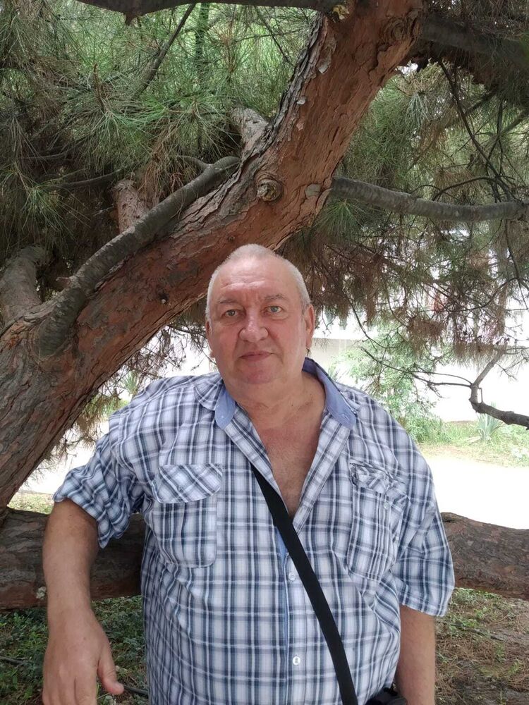  48166539  Sergey, 66 ,    --