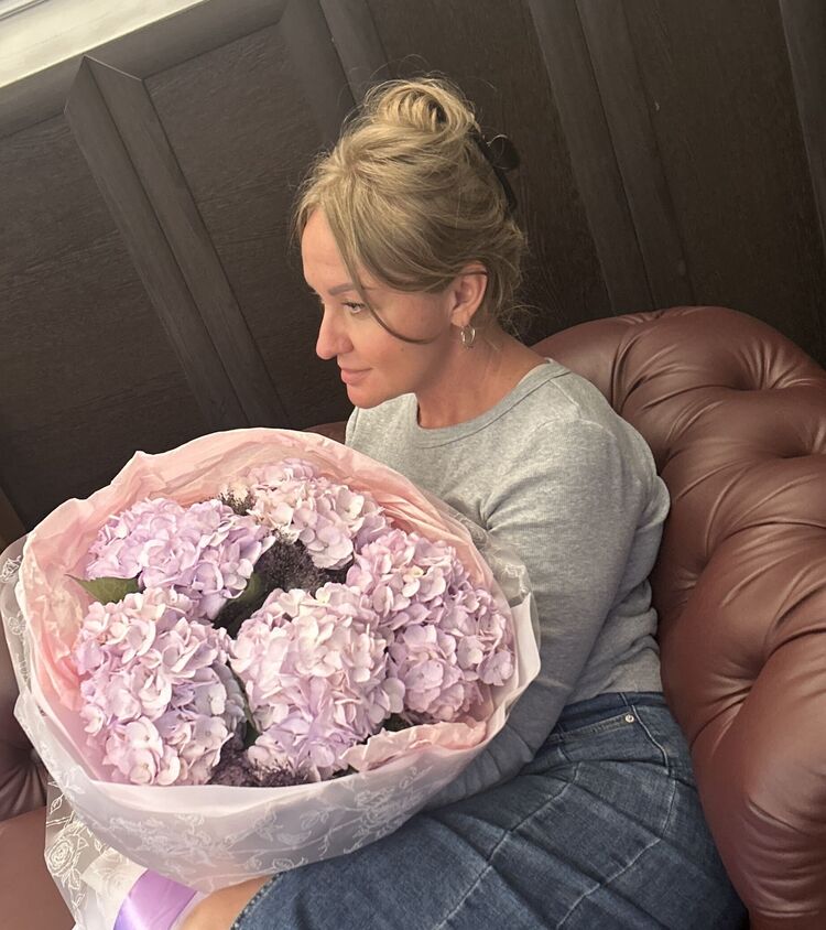 ���������� ������-��-����, ���� ������� Eva, 45 ���, ������������ ��� c�������� ���������