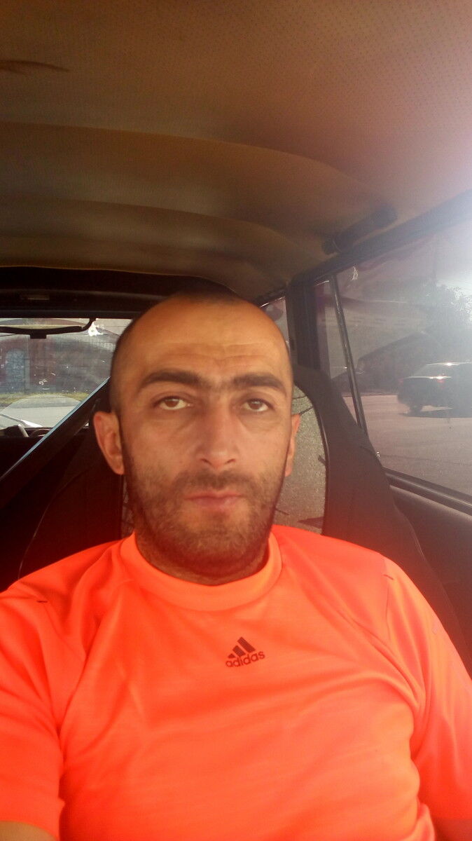 ���� 10517929 ������� �����, 44 ����, ���� ���������� � ������������