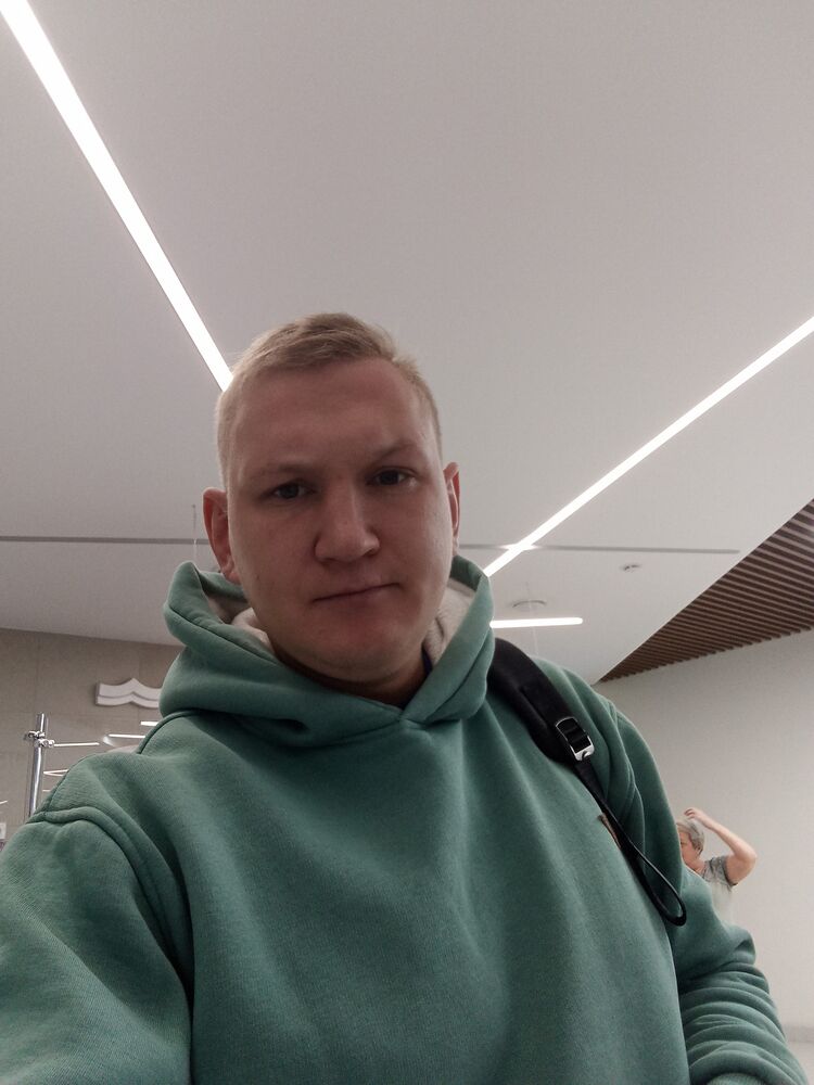  48018449  , 33 ,    