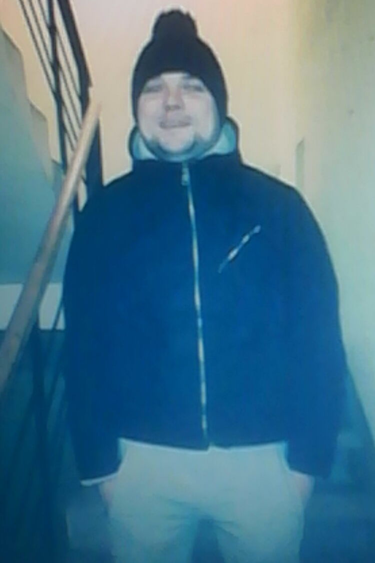 ���� 10135589 ������� �������, 37 ���, ���� ���������� � ������