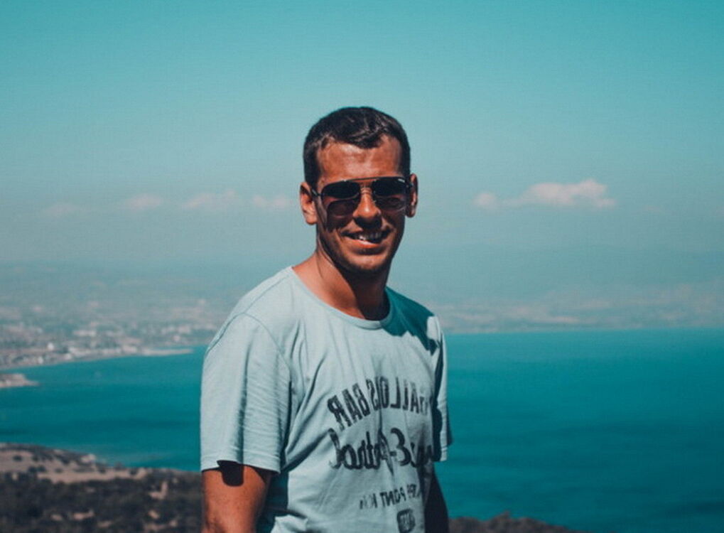 ���� 15839609 ������� ����, 33 ����, ���� ���������� � ������