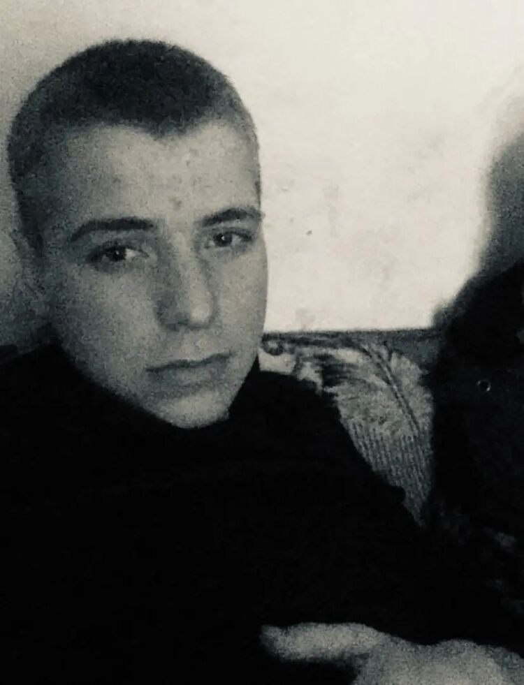  37894599  , 24 ,    