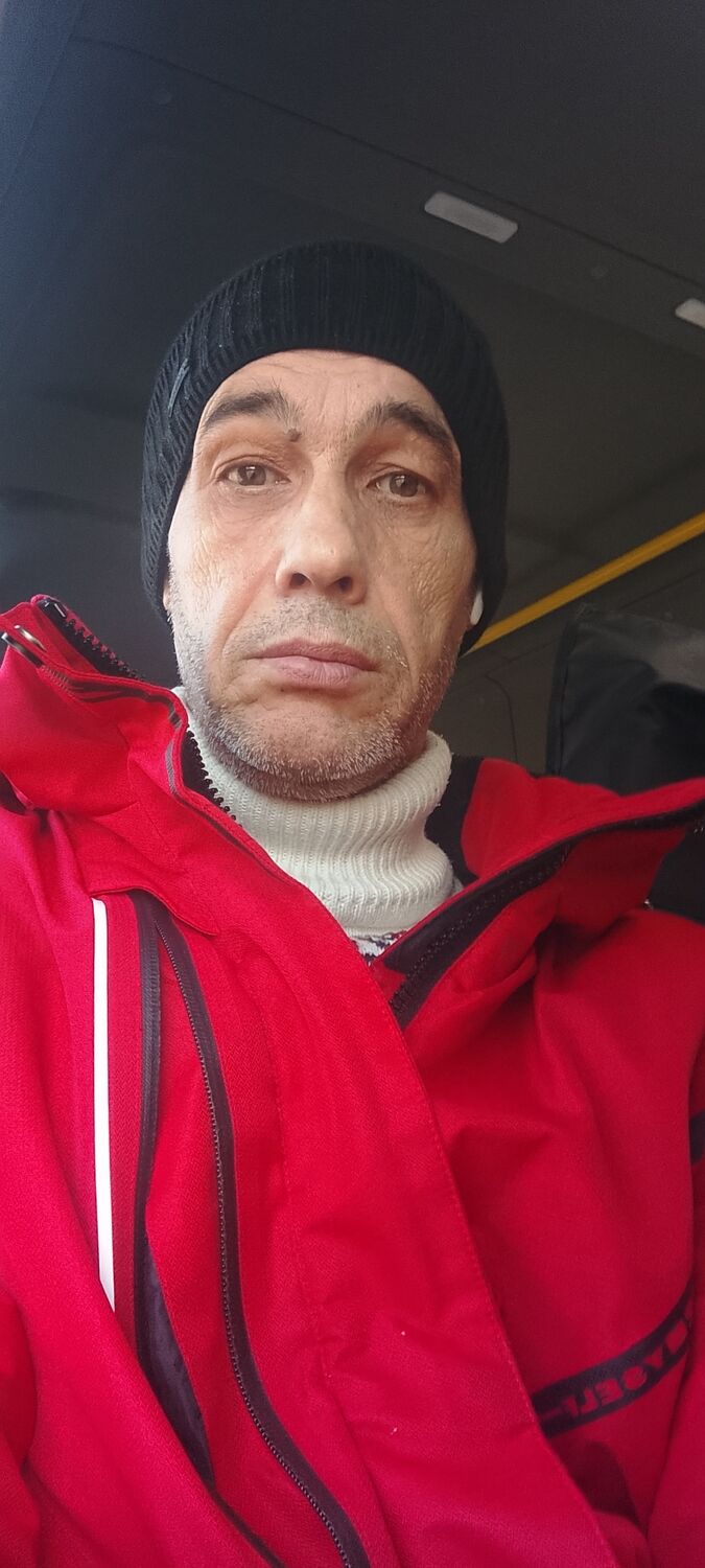  48277229  , 54 ,    