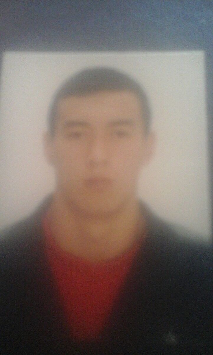  18463309  Maks, 30 ,    