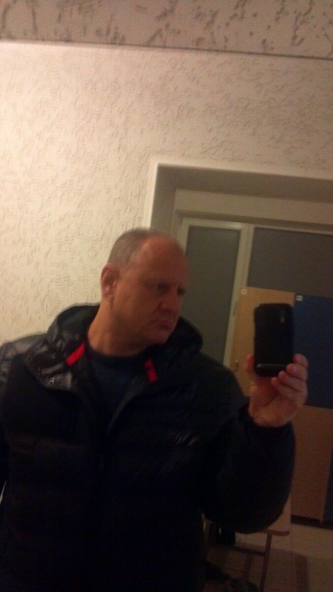  ,   Alexander, 54 ,   , 