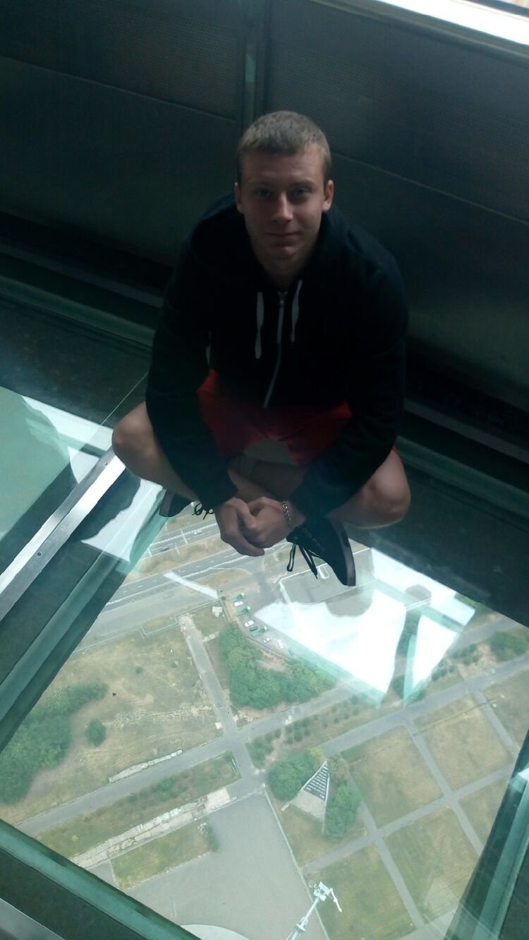 ���� 40389879 ����� ������, 24 ����, ���� ���������� � ������