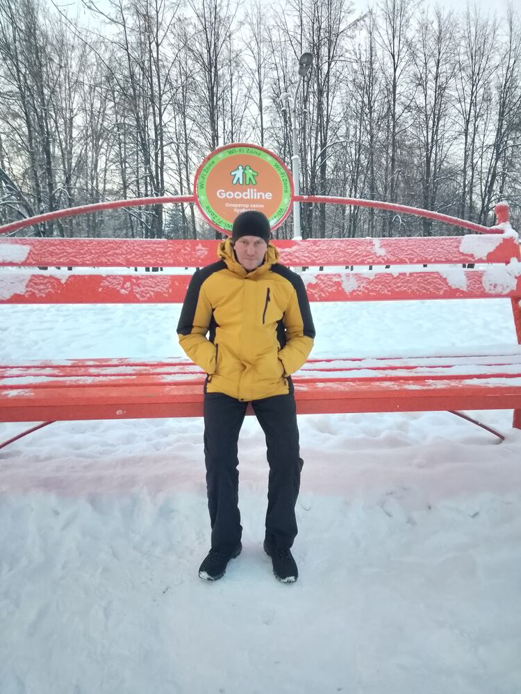 33803099  Andrey, 46 ,    