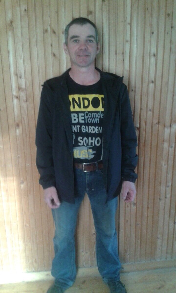  ,   Robert, 48 ,   