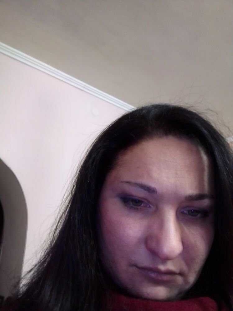  41142869  Julja, 36 ,    