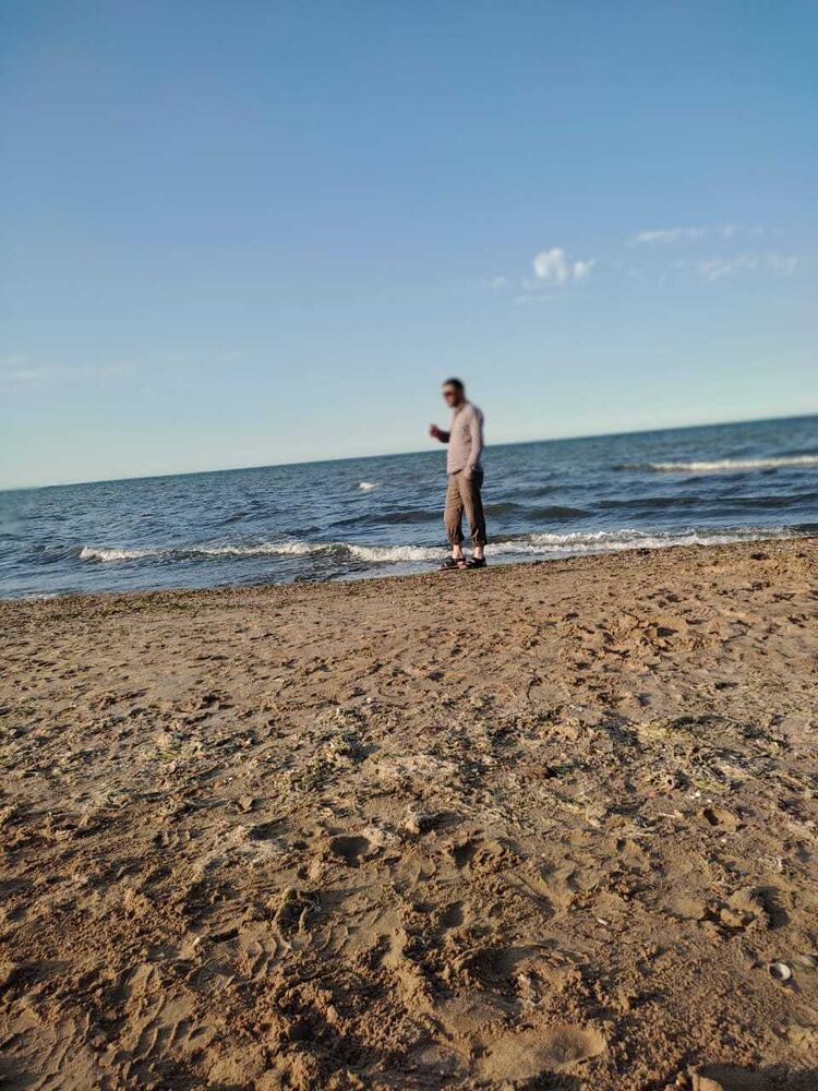  28322059  , 37 ,    