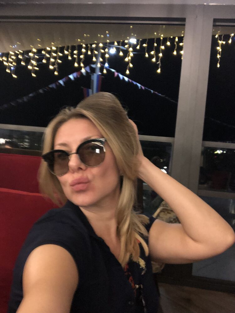  Fontvieille,   Irisha, 45 ,     , c 