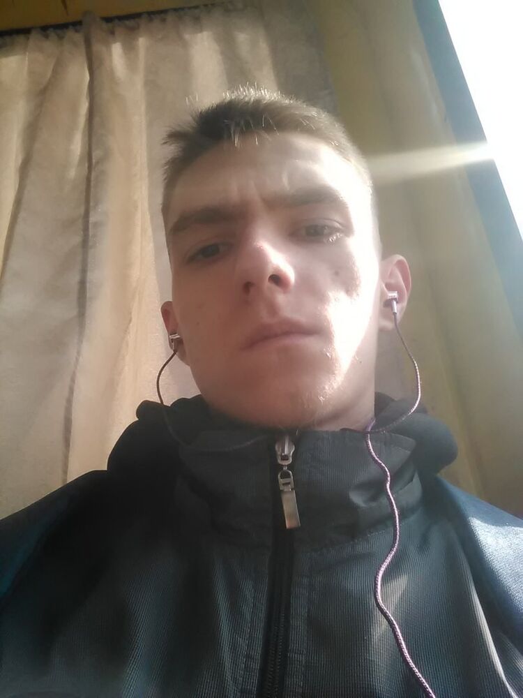  9569639  Kirill, 28 ,    