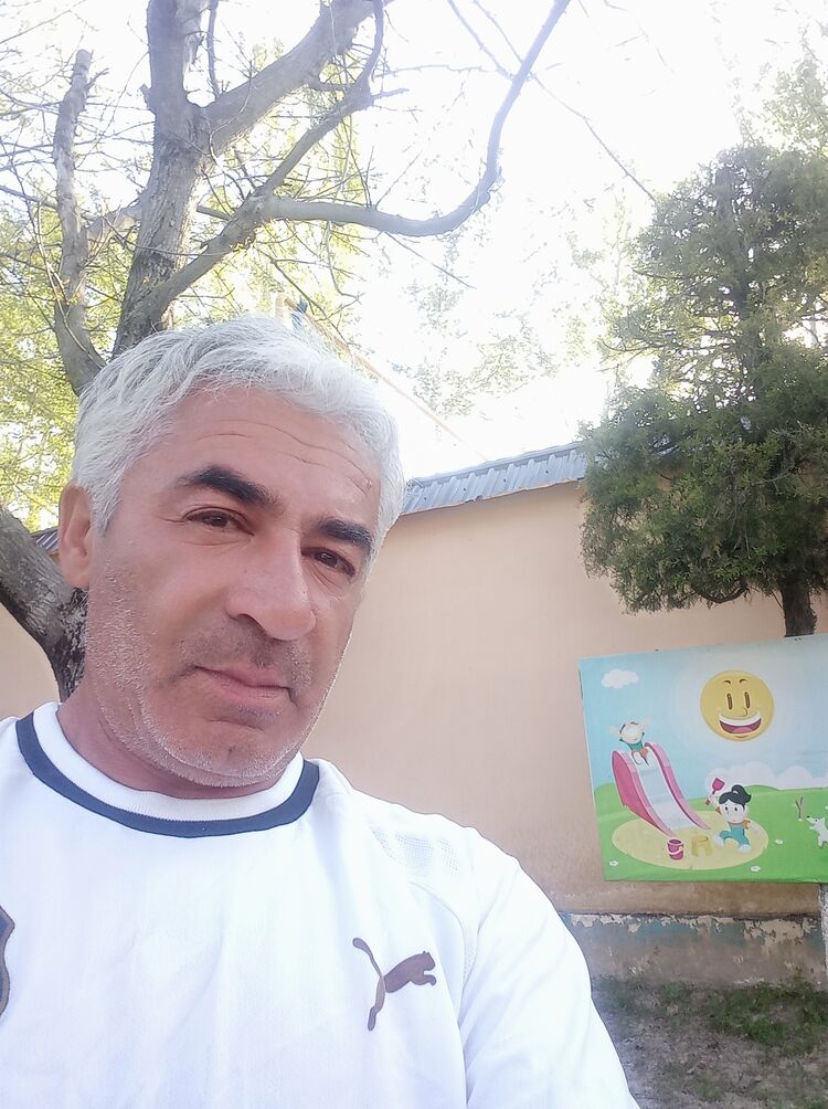  22841659  Ikrommuslim, 56 ,    