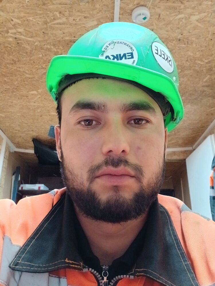  45749739  , 31 ,    