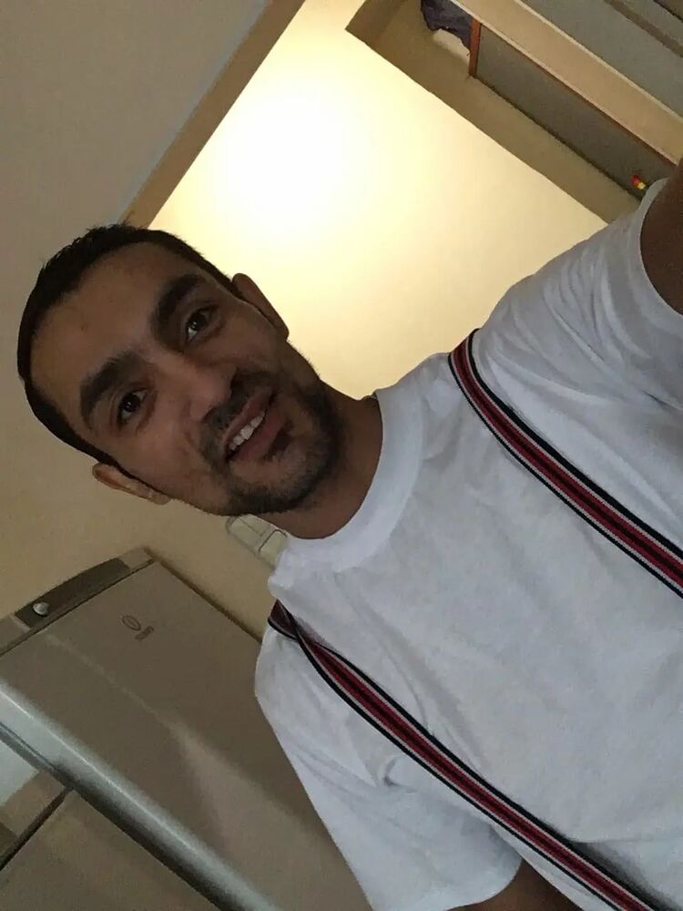  39624649  Boshe, 38 ,    