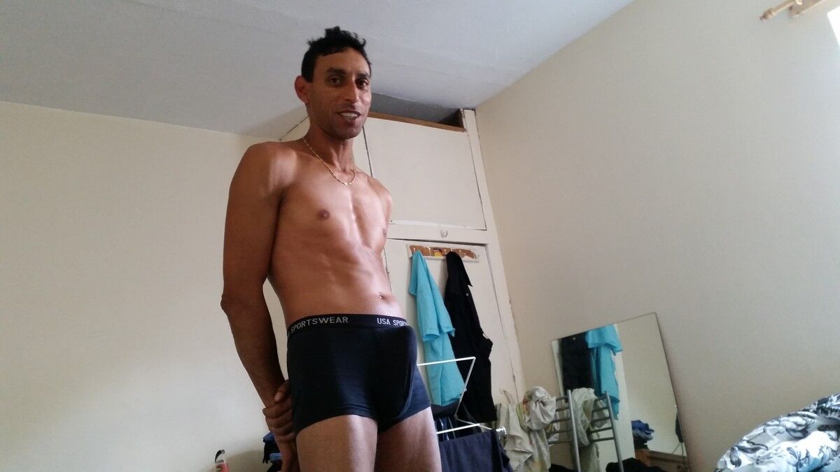  5356009  Dimitar, 47 ,    Praha