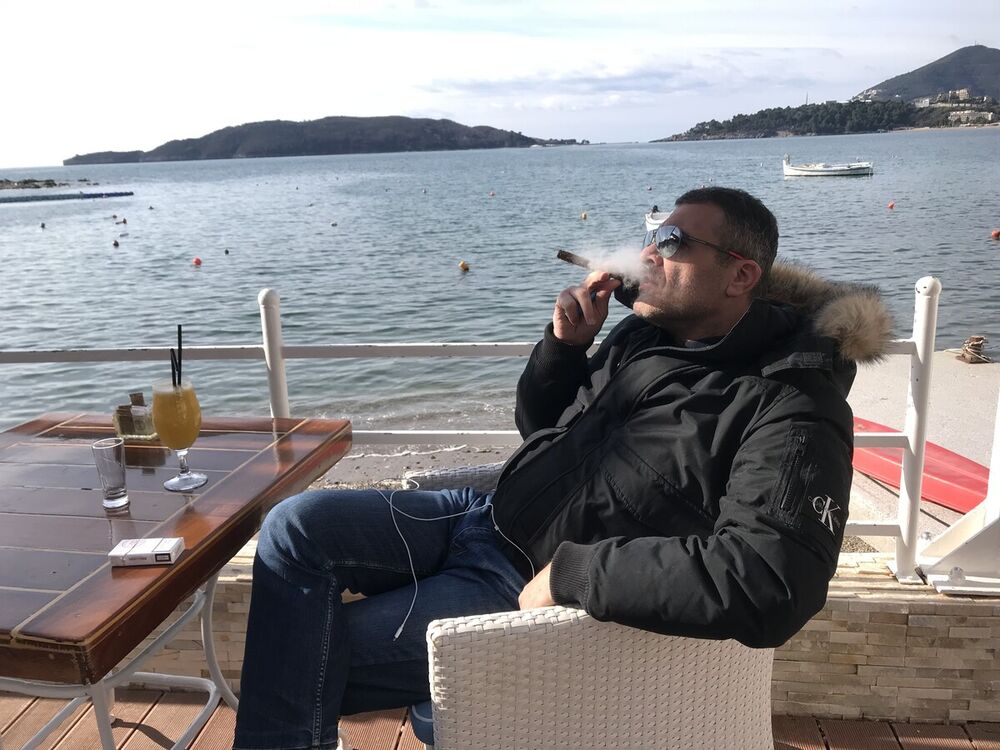  Budva,   Romeo, 45 ,   ,   , c , 
