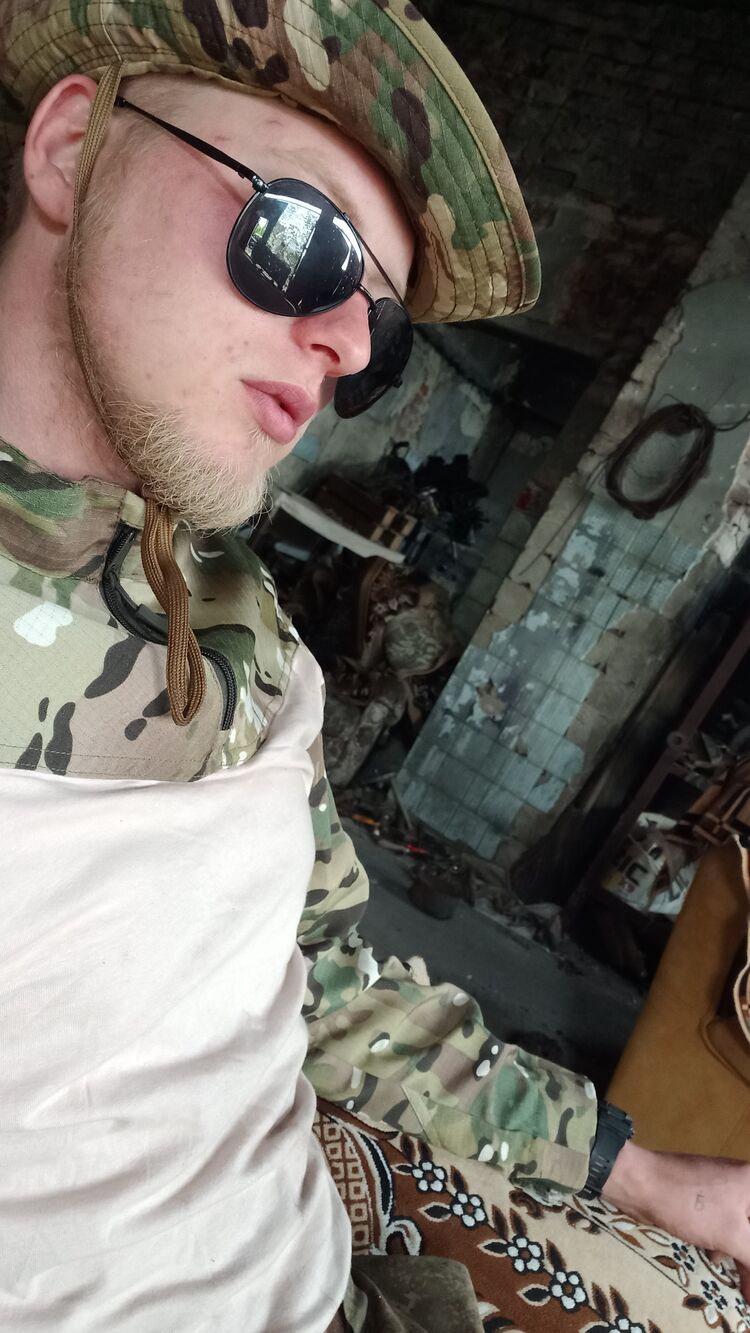 ���� 44168589 ����� ������, 24 ����, ���� ���������� � ��������